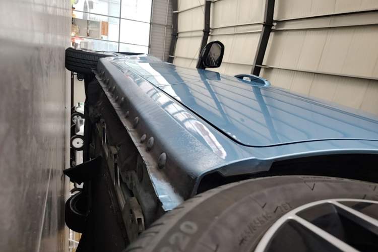 Used SOL E10X 2021 302 km Range Luxury Version 30.2 kWh Left Side Sill