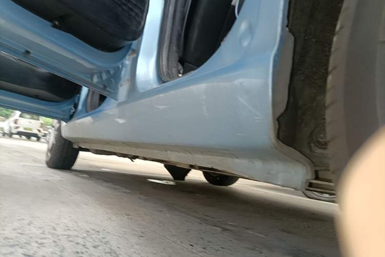 Used SOL E10X 2021 302 km Range Luxury Version 31.4 kWh Left Side Sill