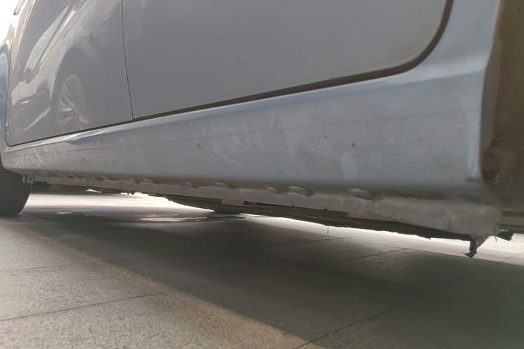 Used SOL E10X 2021 302 km Range Luxury Version 31.4 kWh Left Side Sill