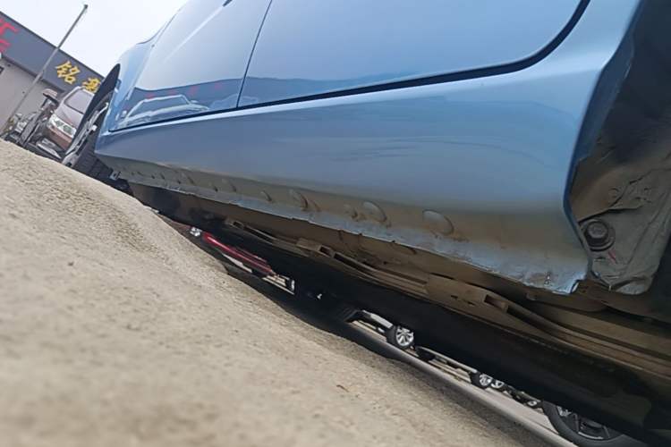 Used SOL E10X 2021 302 km Range Ultra-Advanced Version 31.4 kWh Left Side Sill