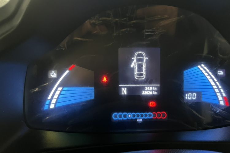 Used SOL E10X 2021 200km Classic Type Odometer Close Up