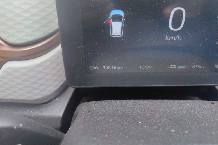 Used SOL E10X 2021 Jimei Edition 302km Fashionable Model Odometer Close Up