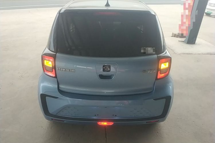 Used SOL E10X 2021 302 km Range Fashion Edition 31.4 kWh Rear