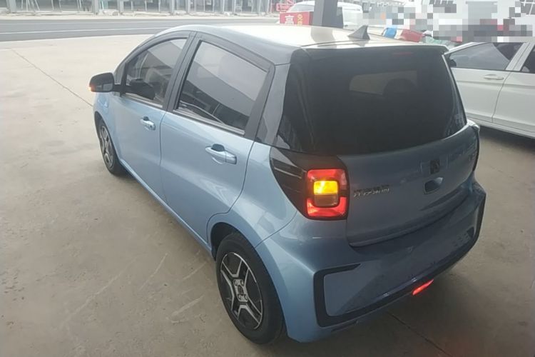 Used SOL E10X 2021 302 km Range Fashion Edition 31.4 kWh Rear Left 45 Deg