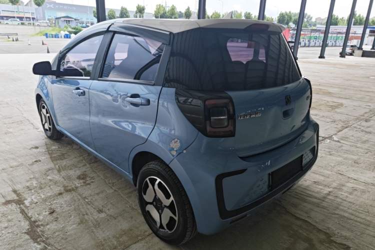 Used SOL E10X 2021 302 km Range Luxury Version 31.4 kWh Rear Left 45 Deg