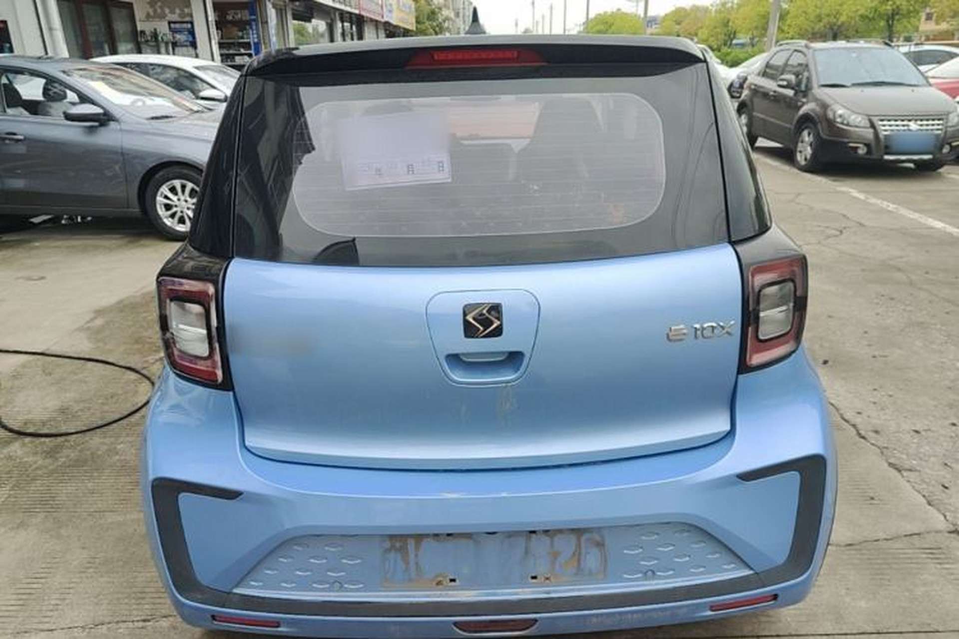 Used SOL E10X 2021 302 km Range Fashion Edition 31.4 kWh Rear