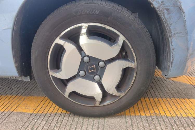 Used SOL E10X 2021 Jimei Edition 302km Fashionable Model Right Front Wheel Hub