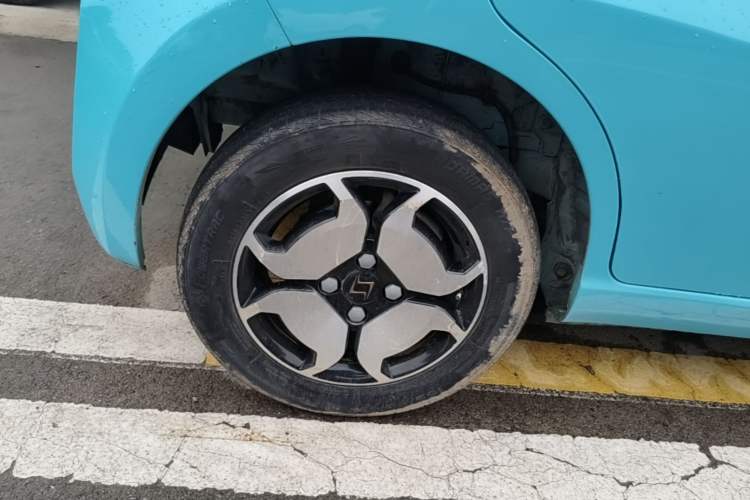 Used SOL E10X 2021 Jimei Edition 302km Luxury Model Right Rear Wheel Hub