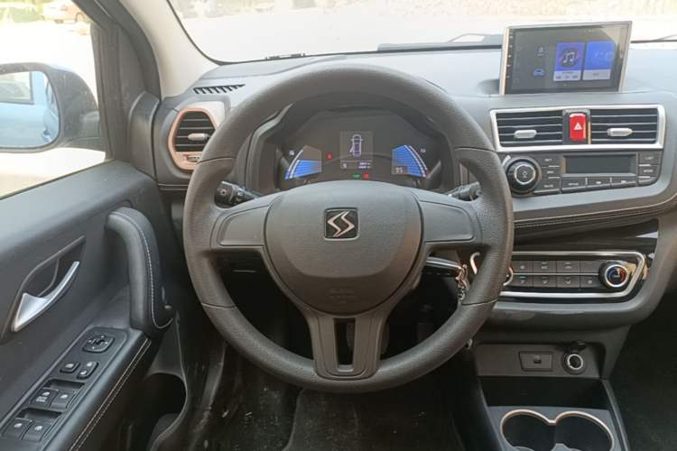 Used SOL E10X 2021 150 km Basic Version Steering Wheel