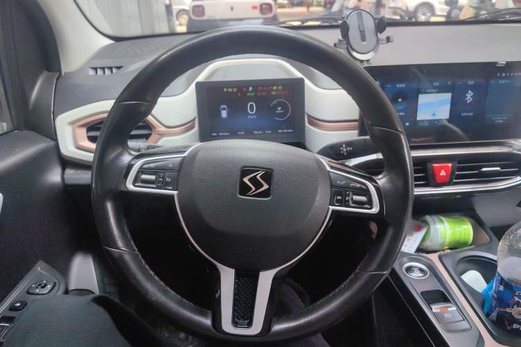 Used SOL E10X 2021 Jimei Edition 302km Fashionable Model Steering Wheel