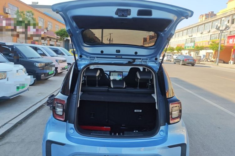 Used SOL E10X 2021 302 km Range Fashion Edition 31.4 kWh Trunk