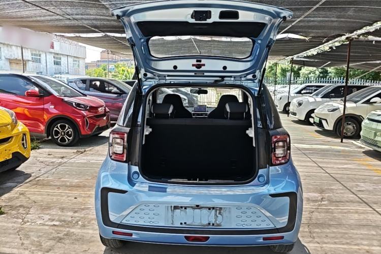 Used SOL E10X 2021 150 km Ambitious Trim Trunk