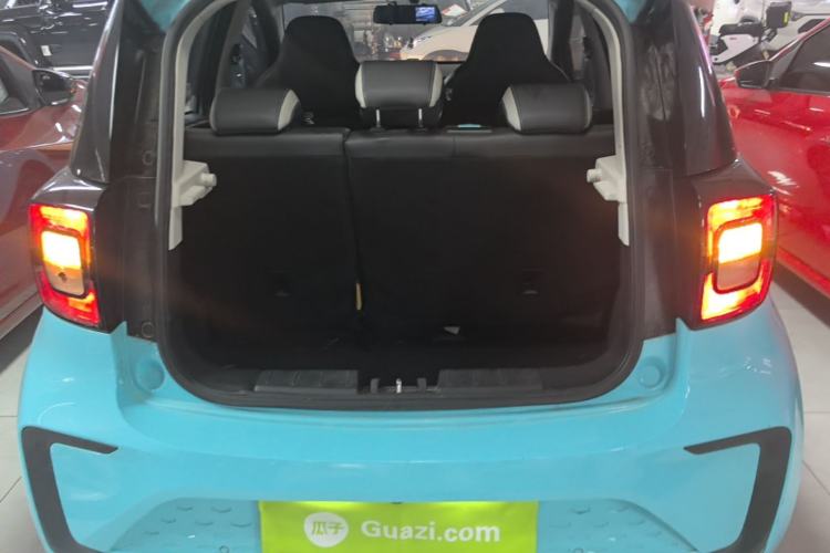 Used SOL E10X 2021 302 km Range Fashion Edition 31.4 kWh Trunk