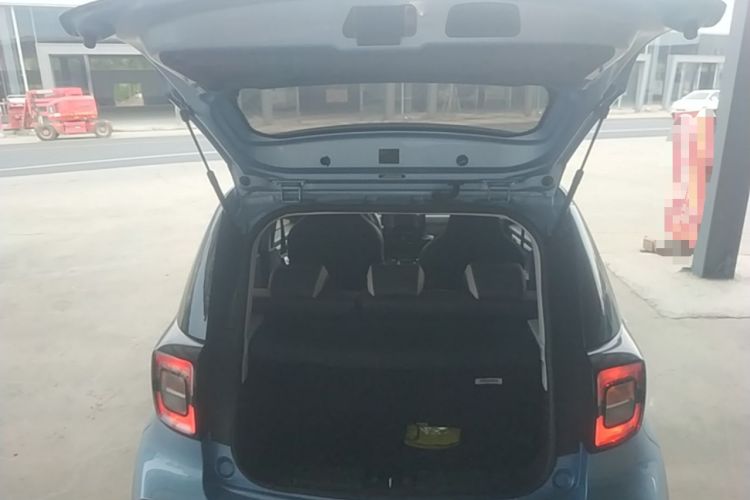 Used SOL E10X 2021 302 km Range Fashion Edition 31.4 kWh Trunk