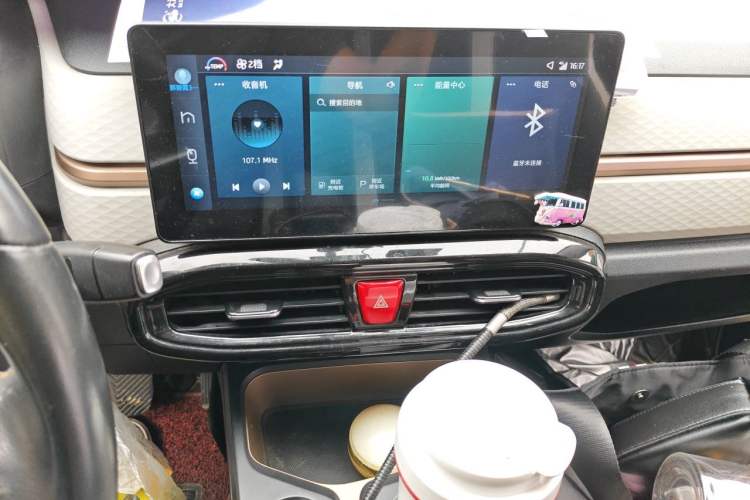 Used SOL E10X 2021 302 km Range Luxury Version 30.2 kWh Audio And AC Panel