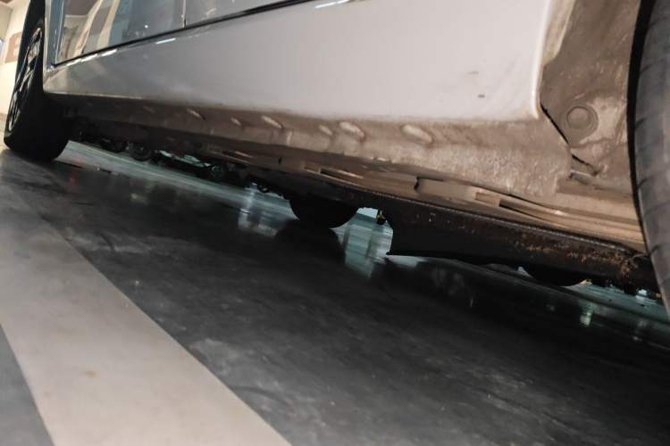 Used SOL E10X 2021 302 km Range Fashion Edition 31.4 kWh Chassis Rear Left