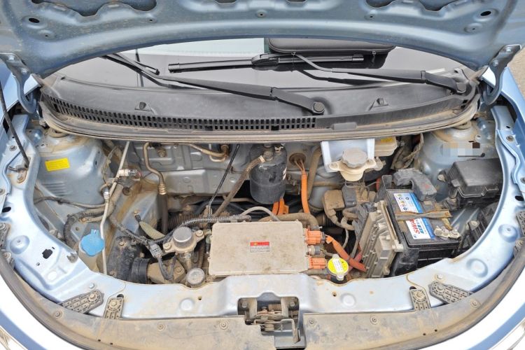 Used SOL E10X 2021 302 km Range Luxury Version 30.2 kWh Engine Bay