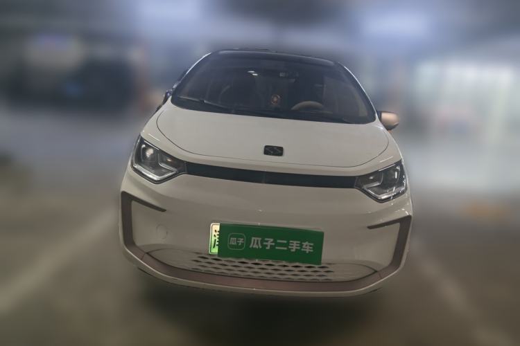 Used SOL E10X 2021 302 km Range Luxury Version 31.4 kWh Front