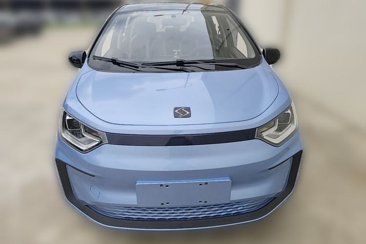 Used SOL E10X 2021 302 km Range Fashion Edition 31.4 kWh Front