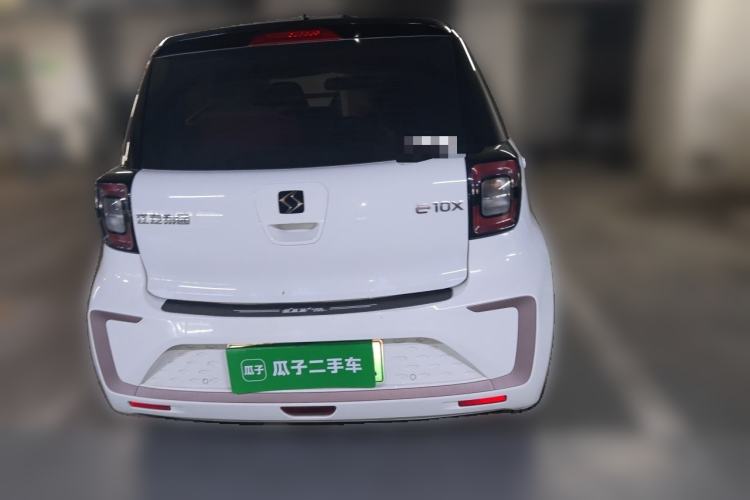 Used SOL E10X 2021 302 km Range Luxury Version 31.4 kWh Rear