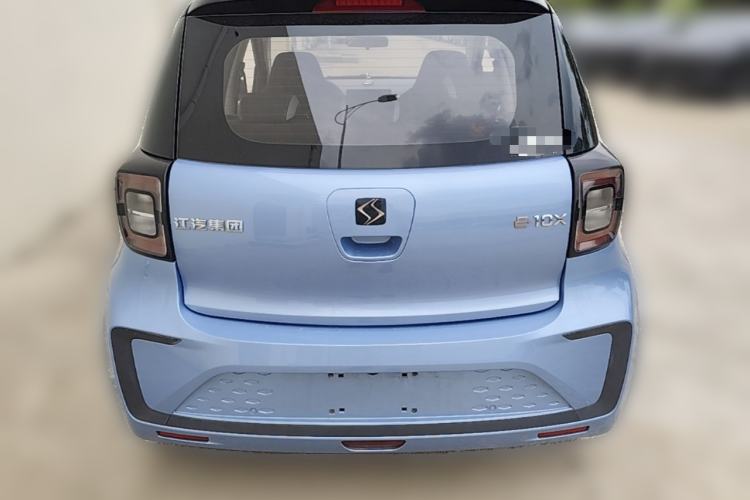 Used SOL E10X 2021 302 km Range Fashion Edition 31.4 kWh Rear