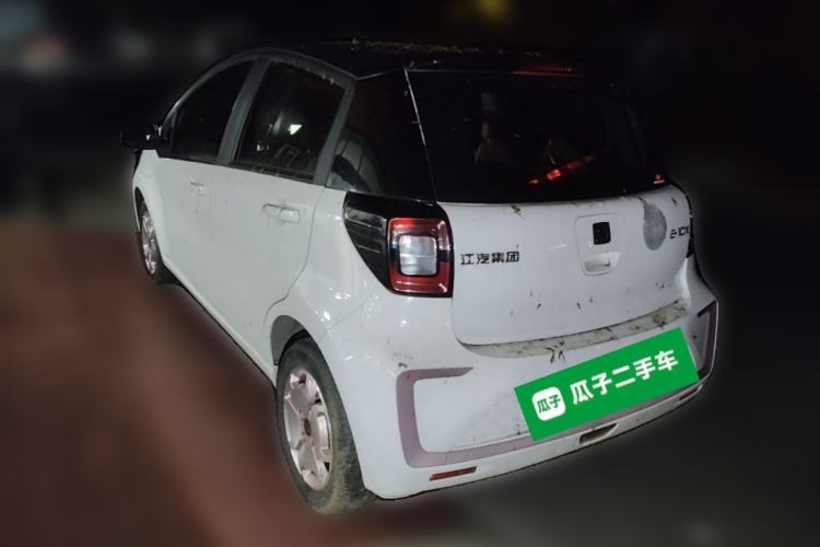 Used SOL E10X 2021 302 km Range Luxury Version 31.4 kWh Rear Left 45 Deg