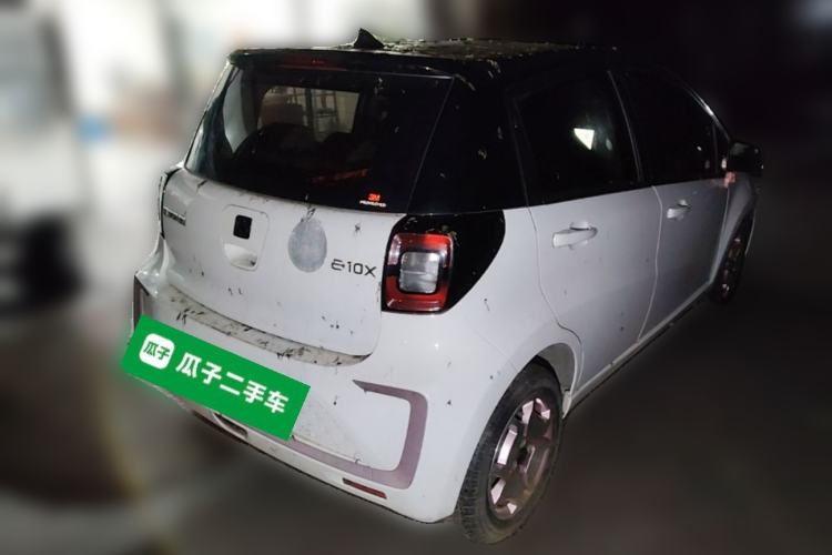 Used SOL E10X 2021 302 km Range Luxury Version 31.4 kWh Rear Right 45 Deg