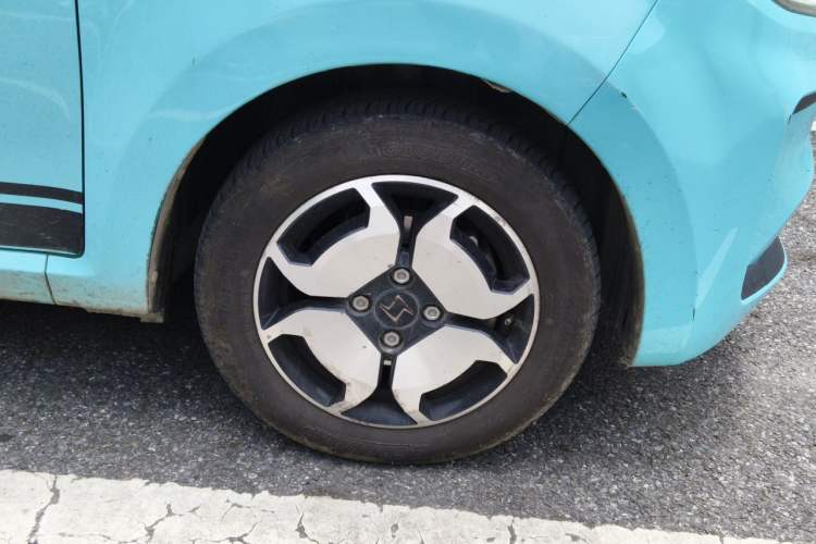 Used SOL E10X 2021 Jimei Edition 302km Luxury Model Right Front Wheel Hub