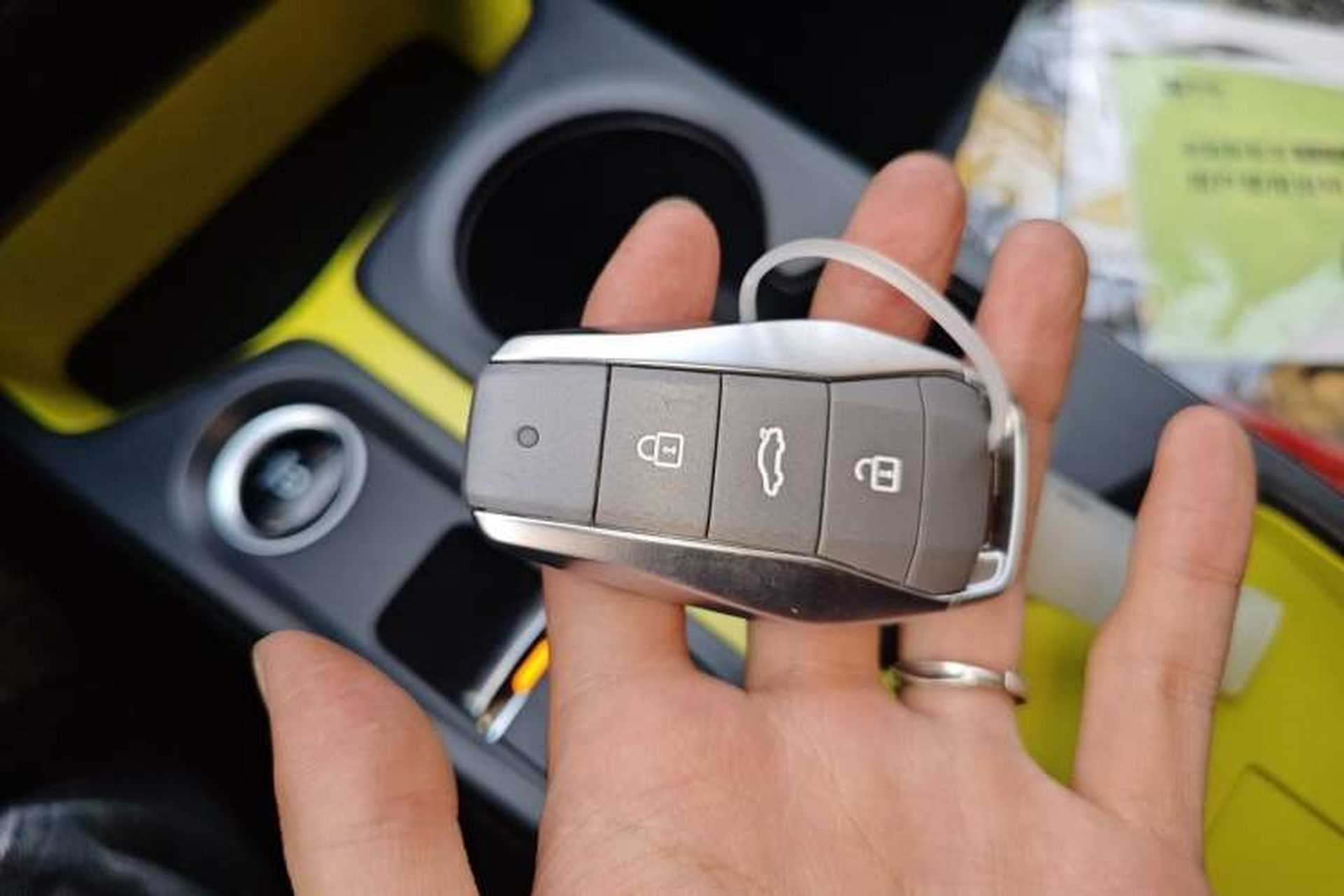 Used SOL E10X 2021 Jimei Edition 302km Luxury Model Vehicle Key
