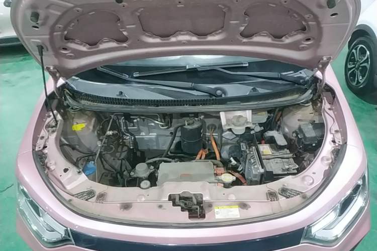 Used SOL E10X 2021 Jimei Edition 302km Luxury Model Engine Bay