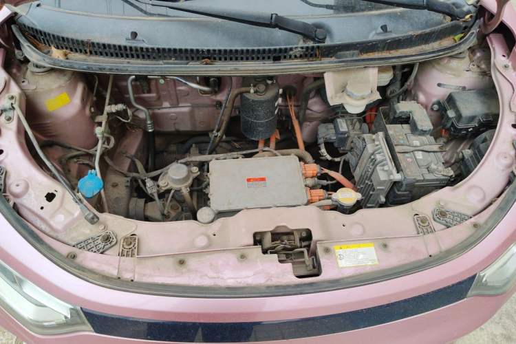 Used SOL E10X 2021 Jimei Edition 302km Luxury Model Engine Bay
