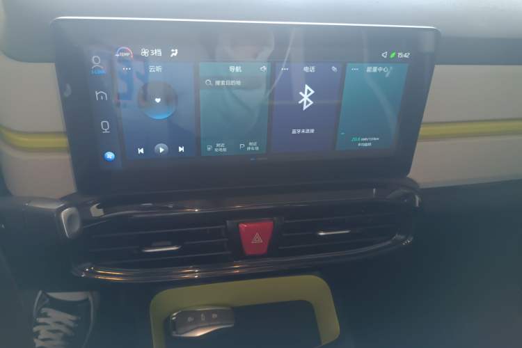 Used SOL E10X 2021 302 km Range Ultra-Advanced Version 31.4 kWh Audio And AC Panel