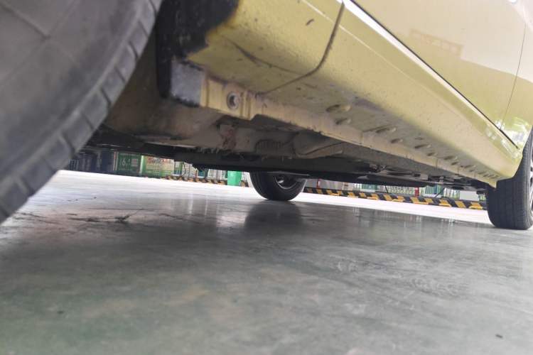 Used SOL E10X 2021 200km Classic Type Chassis Front Left
