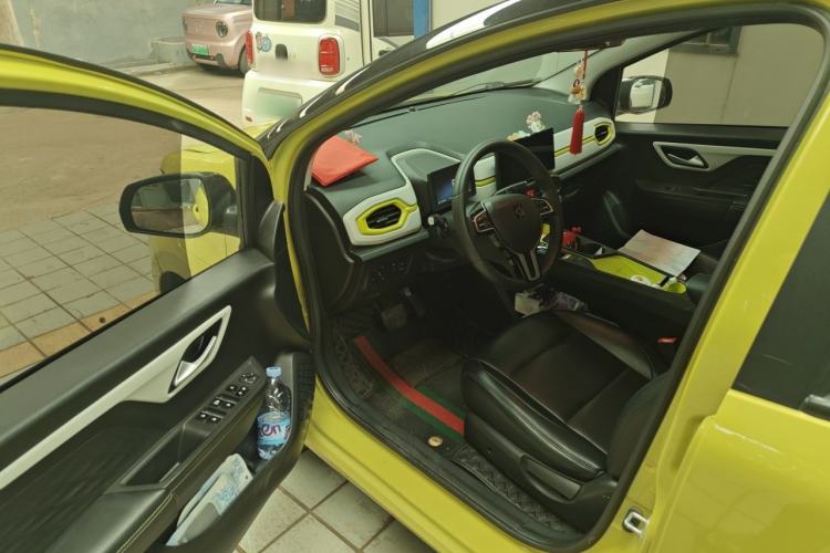 Used SOL E10X 2021 302km Range Superior Version 30.2 kWh Driver Seat