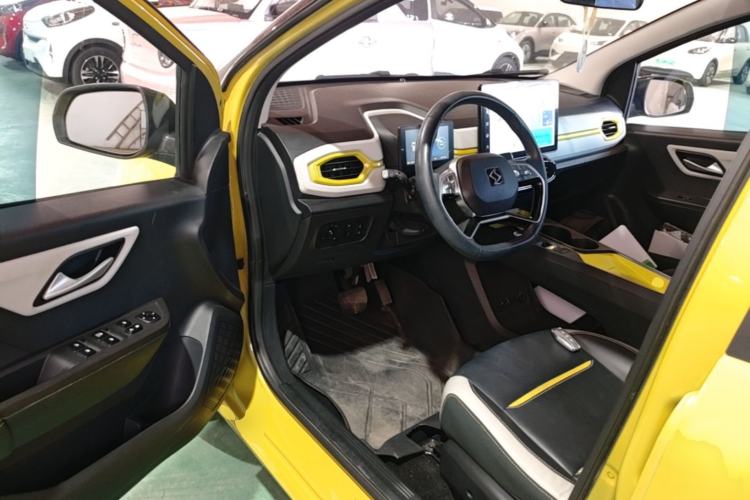 Used SOL E10X 2021 302 km Range Ultra-Advanced Version 31.4 kWh Driver Seat