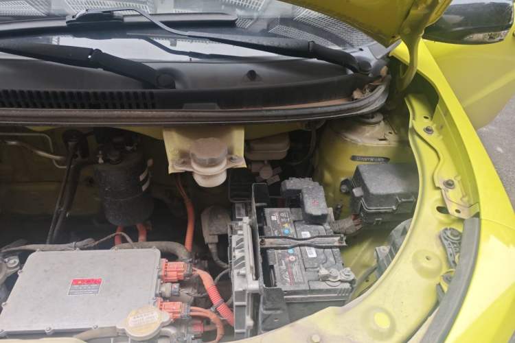 Used SOL E10X 2021 Jimei Edition 302km Fashionable Model Engine Bay Left