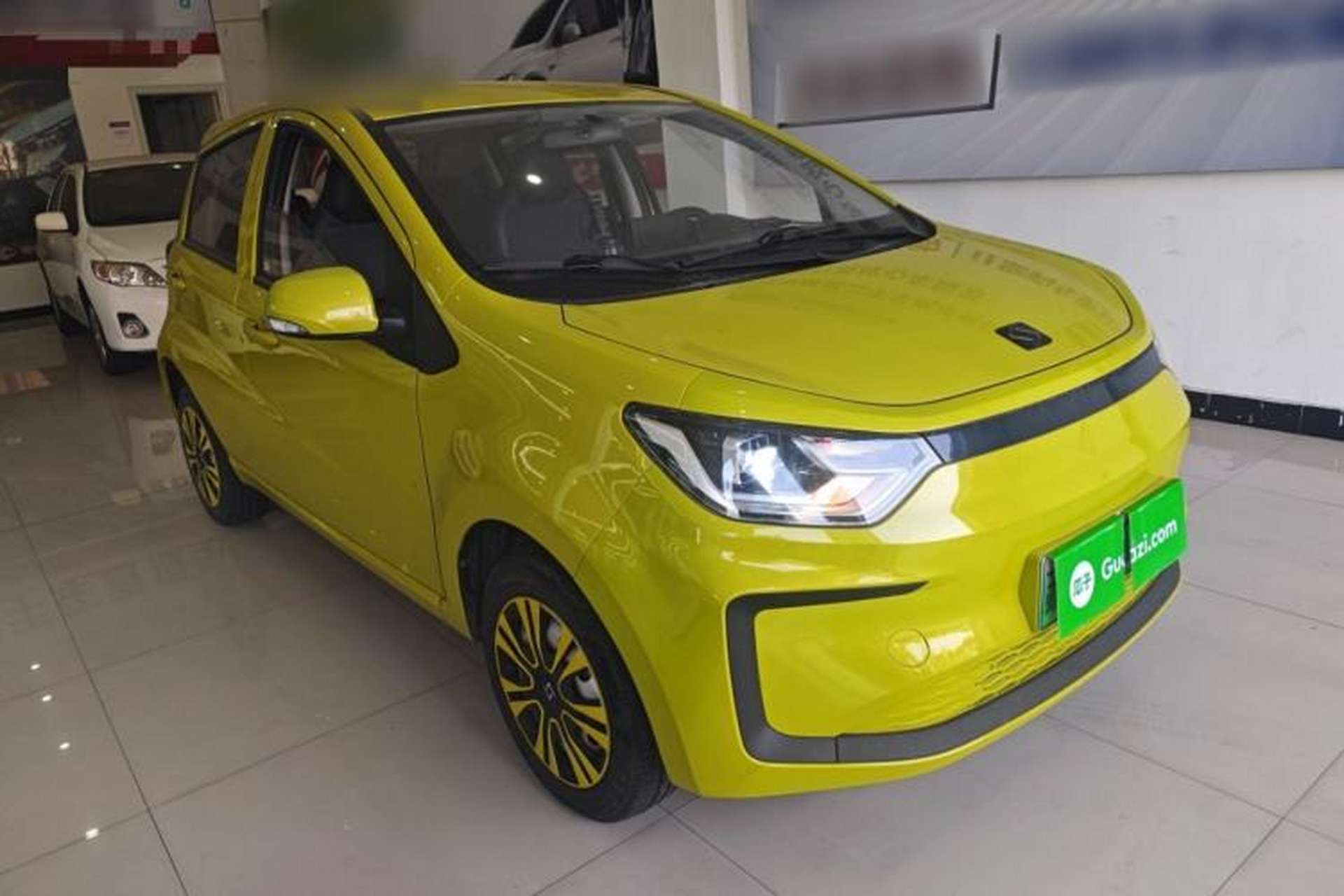 Used SOL E10X 2021 150 km Ambitious Trim Exterior 1