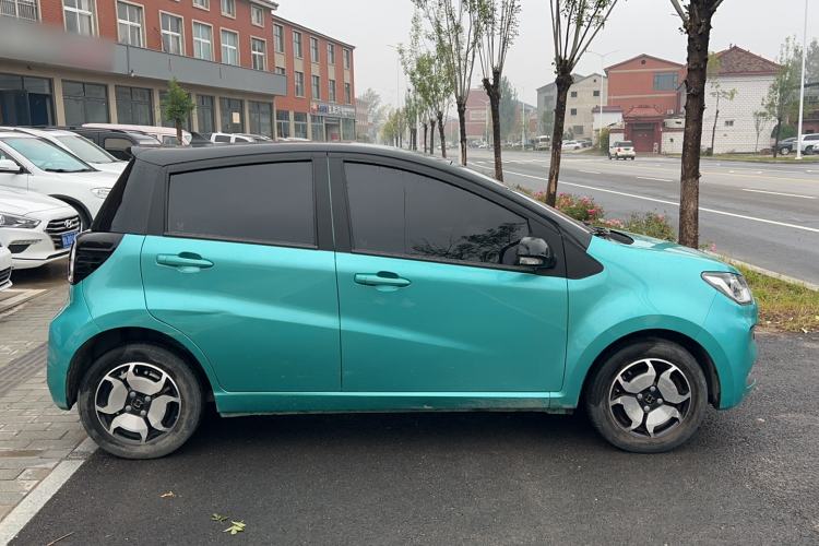 Used SOL E10X 2021 302 km Range Luxury Version 31.4 kWh Exterior 2