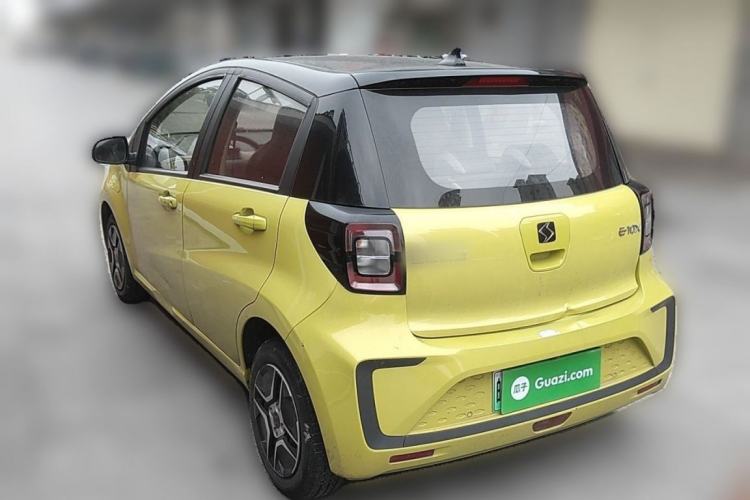 Used SOL E10X 2021 302 km Range Fashion Edition 31.4 kWh Exterior 3