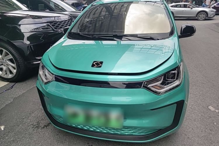 Used SOL E10X 2021 302 km Range Fashion Edition 31.4 kWh Front