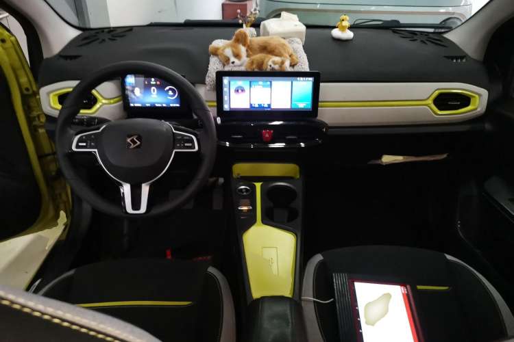 Used SOL E10X 2021 302 km Range Luxury Version 30.2 kWh Interior 2