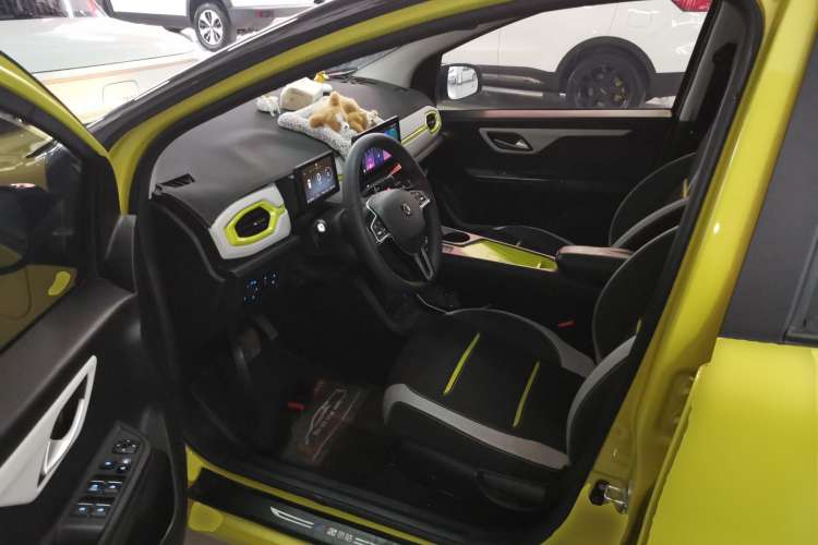 Used SOL E10X 2021 302 km Range Luxury Version 30.2 kWh Interior 3