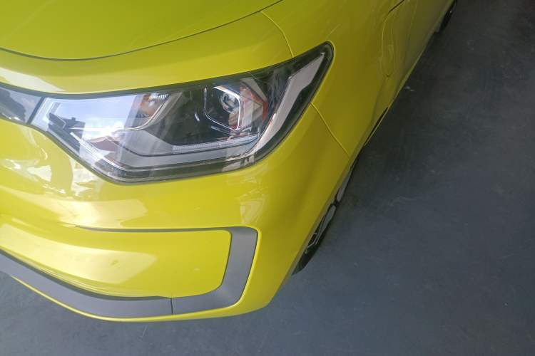 Used SOL E10X 2021 302 km Range Ultra-Advanced Version 31.4 kWh Left Front Headlight