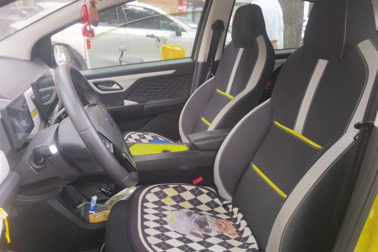 Used SOL E10X 2021 302 km Range Fashion Edition 30.2 kWh Left Front Seat