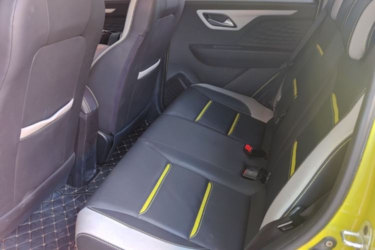 Used SOL E10X 2021 302 km Range Ultra-Advanced Version 31.4 kWh Left Rear Seat