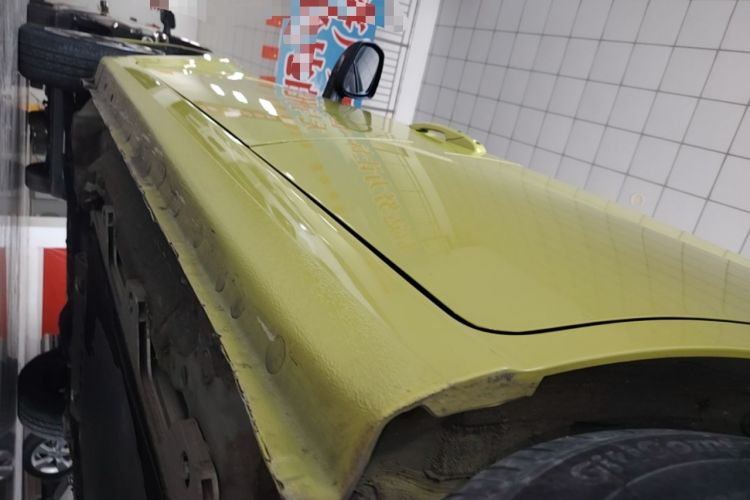 Used SOL E10X 2021 302 km Range Fashion Edition 31.4 kWh Left Side Sill