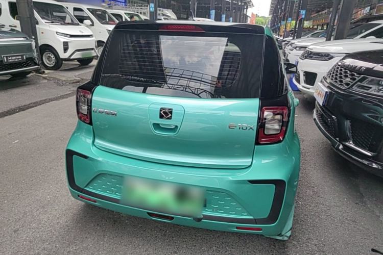 Used SOL E10X 2021 302 km Range Fashion Edition 31.4 kWh Rear