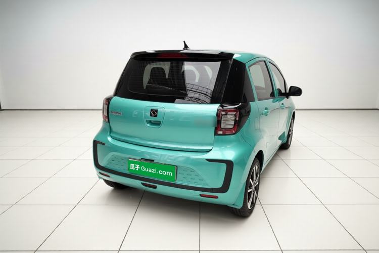 Used SOL E10X 2021 302 km Range Fashion Edition 31.4 kWh Rear Right 45 Deg
