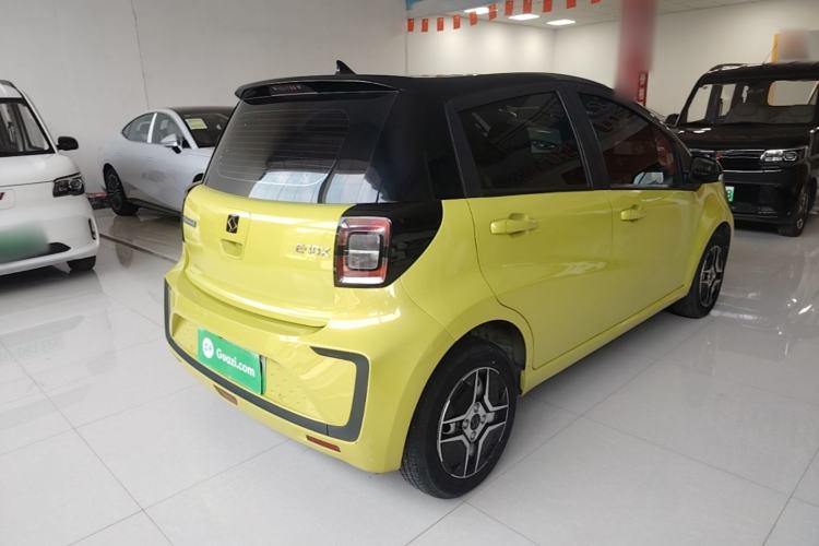 Used SOL E10X 2021 302 km Range Fashion Edition 31.4 kWh Rear Right 45 Deg