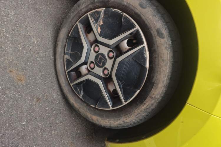Used SOL E10X 2021 Jimei Edition 302km Fashionable Model Right Front Wheel Hub
